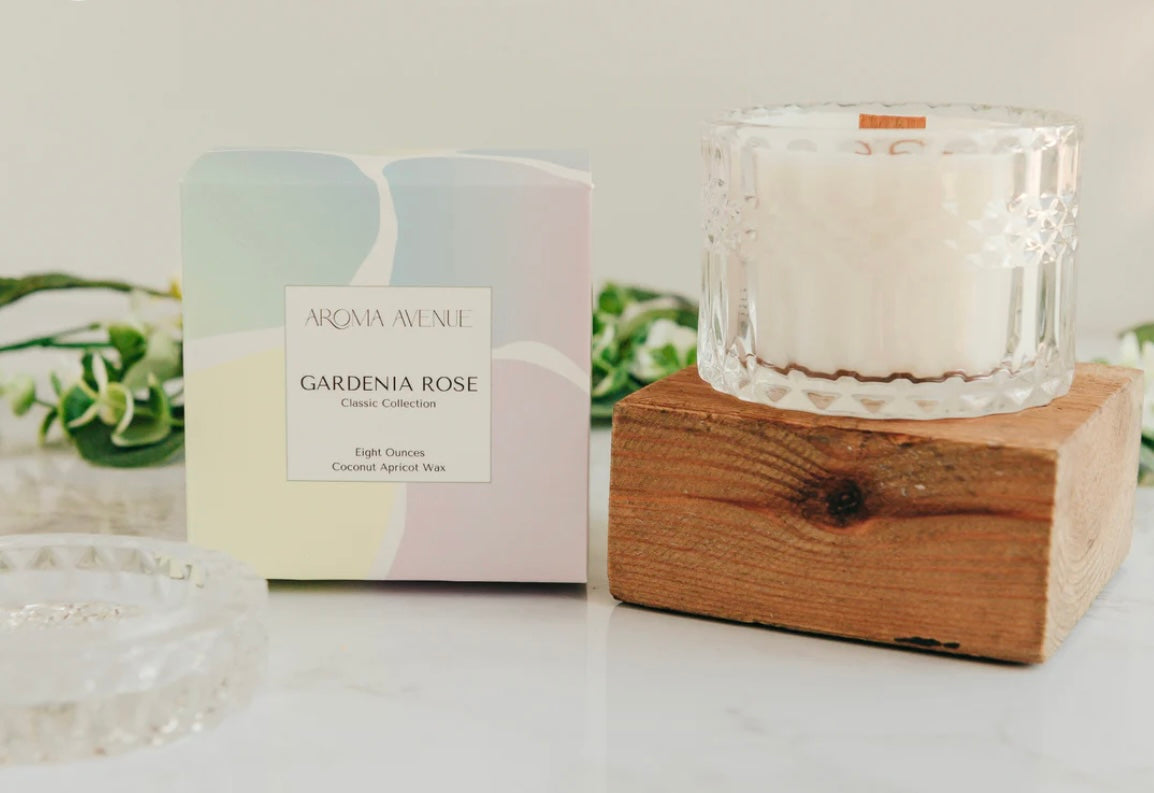 Gardenia Rose Candle- Aroma Avenue